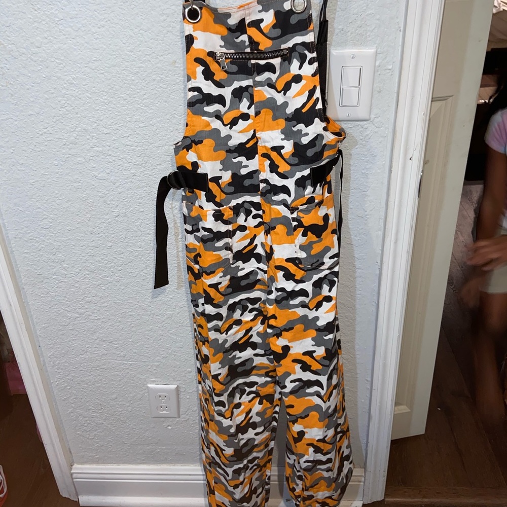 Camp jumpsuit - Picture 1 of 3